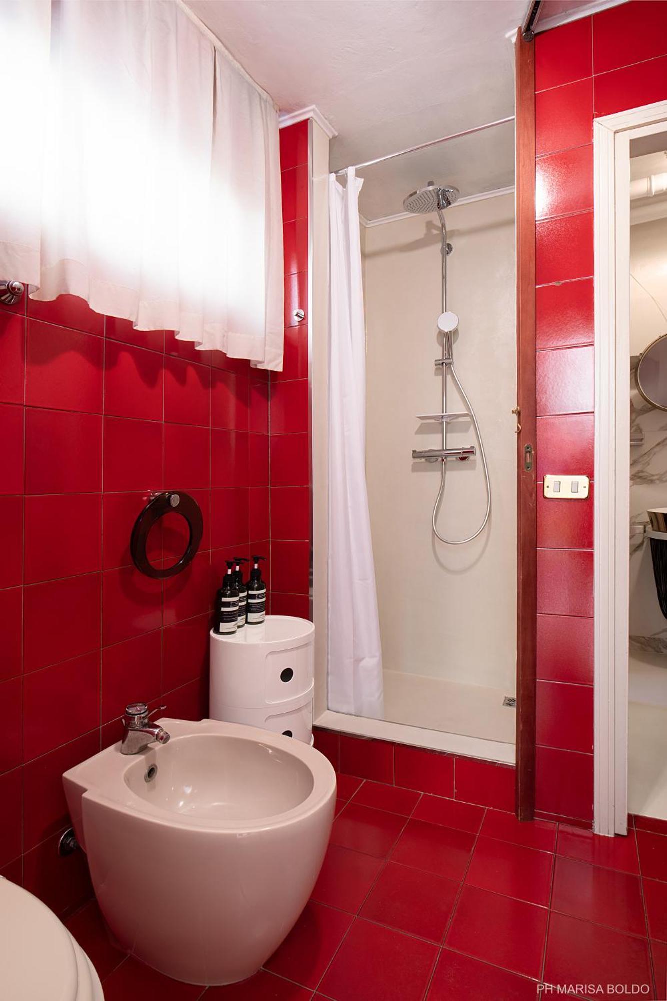 Billie'S Flat Red - Art & Design Apt In Verona Historic Centre מראה חיצוני תמונה