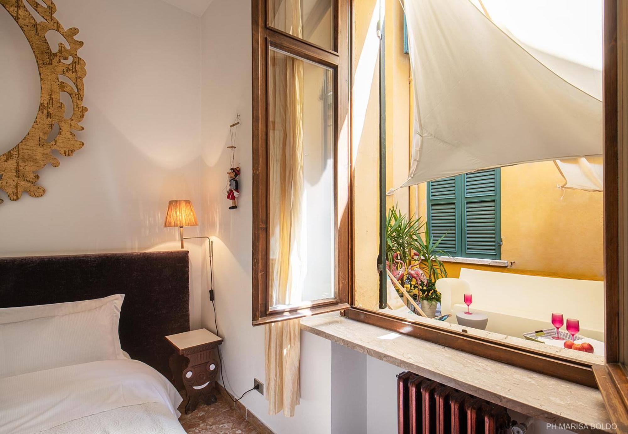 Billie'S Flat Red - Art & Design Apt In Verona Historic Centre מראה חיצוני תמונה